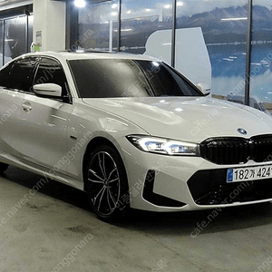 BMW3시리즈 (G20) 330e M 스포츠 (0톤)중고차 할부 리스 카드 전액할부 가능합니다