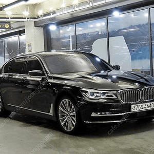 BMW7시리즈 (G11) 750Li xDrive 프레스티지중고차 할부 리스 카드 전액할부 가능합니다