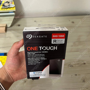 Seagate one touch SSD 500GB 씨게이트 원터치 ssd 500GB 미개봉 팝니다.