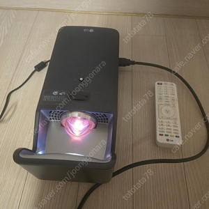 LG 단초점 프로젝터 PF1000U