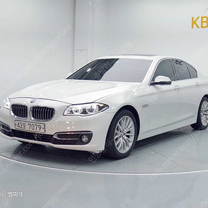 BMW5시리즈 (F10) 520d 럭셔리 플러스 (5인승)여유자금 전액할부 BMW중고차