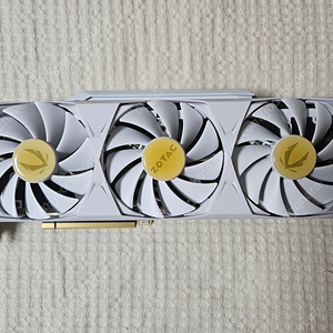 ZOTAC GAMING 지포스 RTX 3080 Trinity OC D6X 10GB White