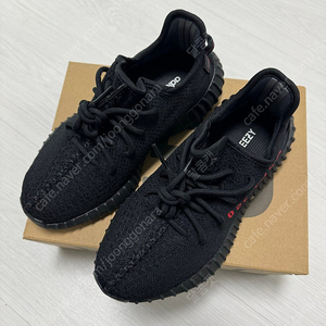 이지부스트 YEEZY BOOST 350 V2 브레드