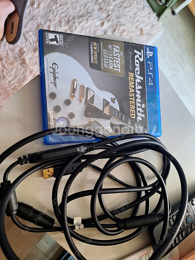 ps4 락스미스 리마스터 케이블포함--0