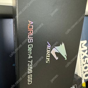 GlGABYTE AORUS Gen4 7300 Nvme M.2 SSD 2TB 미개봉 새상품