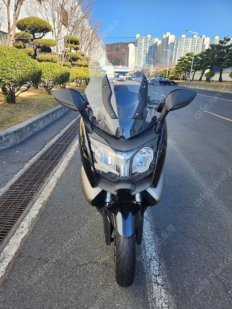 BMW C650GT