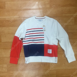 톰 브라운 스웻셔츠(THOM BROWNE CLASSIC SWEATSHIRT)2 사이즈