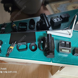 소니 4k 핸디캠 FDR-AX700 캠코더
