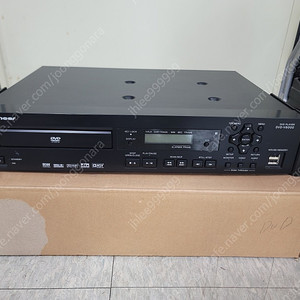 DVD-V8000