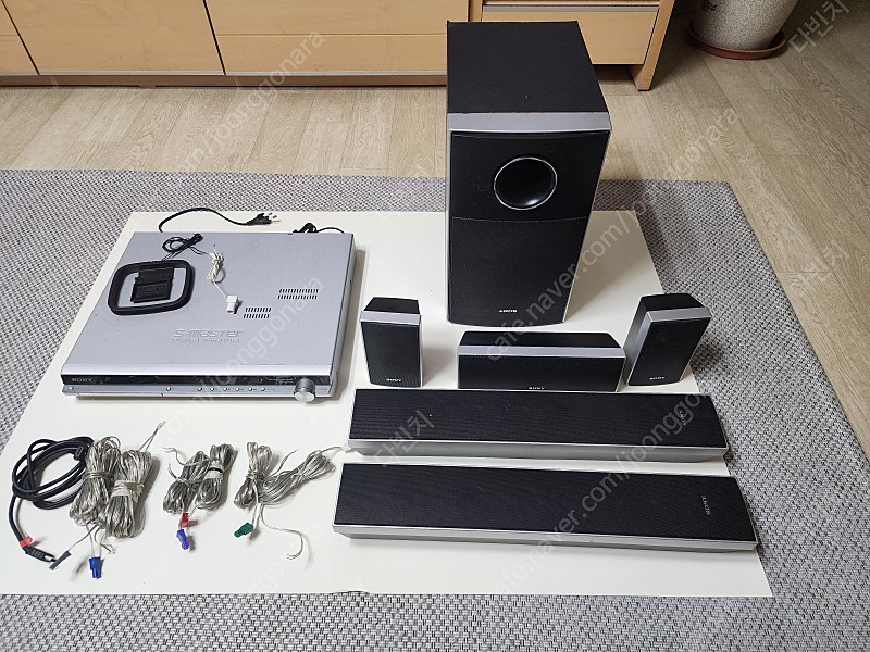 소니 5.1채널 음향 시스템 + DVD Player + 엠프 (Sony home theatre system DAV-DZ555K) 13만원에 판매합니다