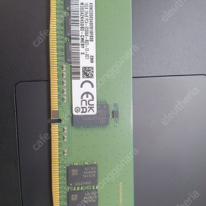 삼성 DDR4 3200AA 16기가 - M393A2K43DB3 (웍스테이션.서버용 새제품)