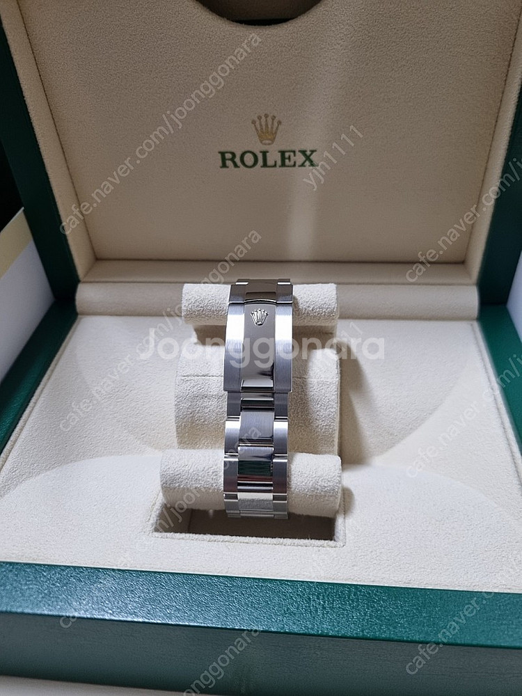 롤렉스 스카이드웰러 청판 신형 팝니다.--3