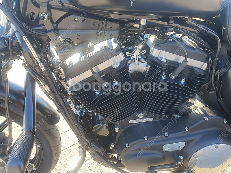 할리데이비슨 아이언883 판매합니다--3