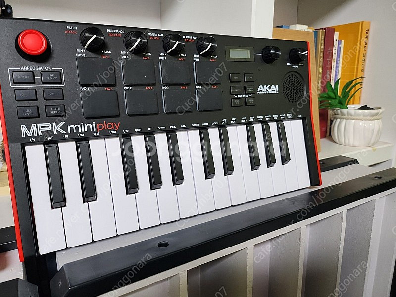 Akai MPK Mini Play MK3 미니 건반--0