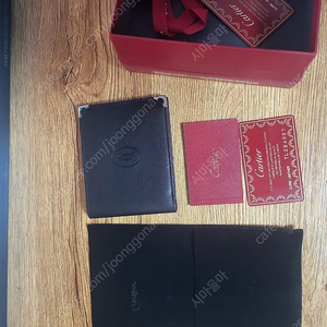 까르띠에 반지갑 CARTIER Must de Cartier leather wallet