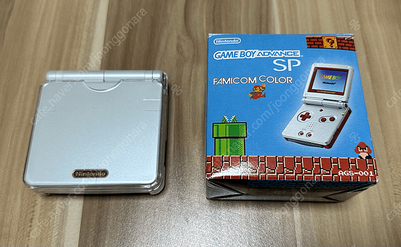 3DS XL SNES(슈퍼 닌텐도 엔터테이먼트 시스템) 에디션, GBA SP 패미콤 칼라 팝니다.