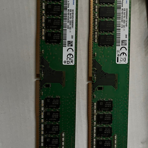 삼성 DDR4 8기가 램 2개 판매합니다