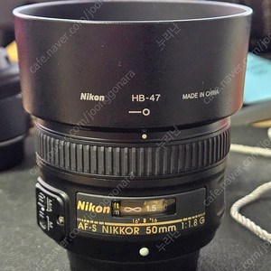 니콘 AF-S NIKKOR 50mm F1.8G 니콘 쩜팔 렌즈 팝니다