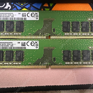 미사용 삼성전자 8GB 1Rx8 PC4-3200AA-UA2-11 데스크탑 RAM 팝니다