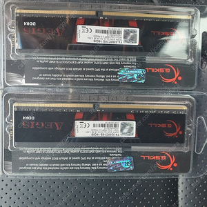 X570 와이파이 메인보드 + 16gb X2 32gb 통합판매