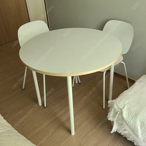 이케아 원형 테이블, 홈카페 식탁 의자 2개, 에보니아 1인 소파