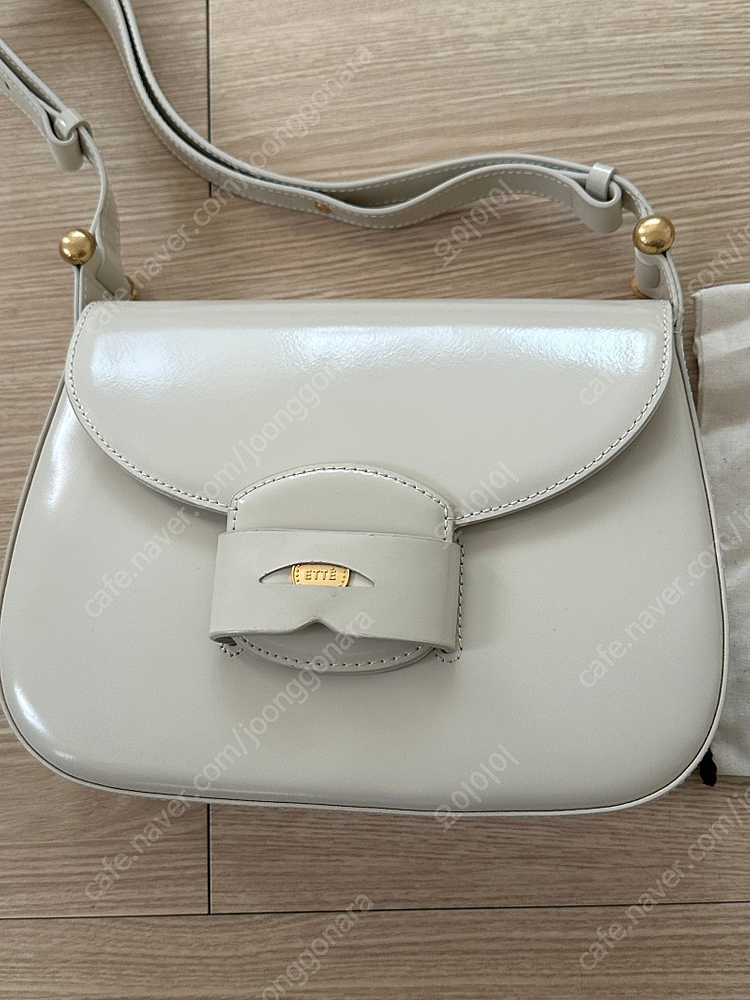 에테 ette 페니 새들백 크림--2