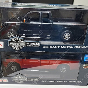 1:18 다이캐스트 F350