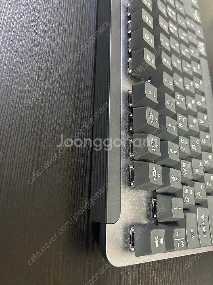 로지텍 k855 그라파이트 블루투스 무선 키보드--2