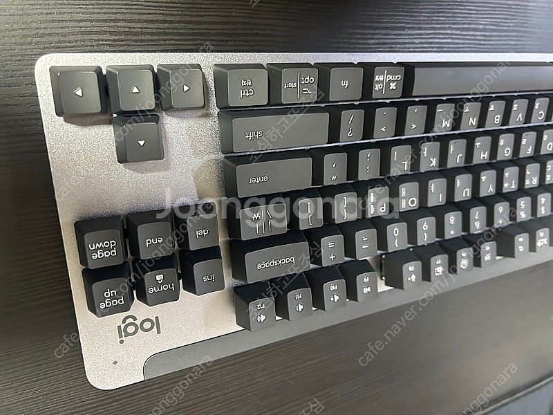 로지텍 k855 그라파이트 블루투스 무선 키보드--4