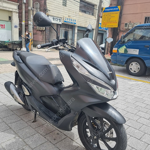 혼다 pcx125. 19년식팝니다