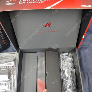 ASUS ROG CROSSHAIR VI EXTREME WIFI