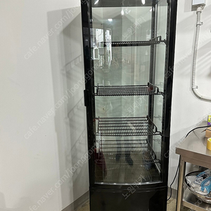 YOT 235L 블랙 냉장쇼케이스 판매합니다.