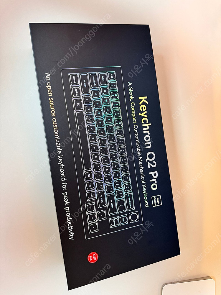 키크론 Q2 프로 블랙 키보드 팝니다.--1