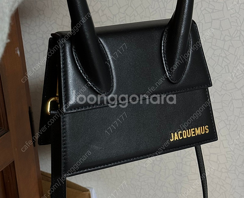 자크뮈스 르 치키토 모옌 블랙--3