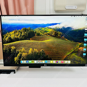 LG 울트라파인 4K 27인치 27UN880 모니터 판매