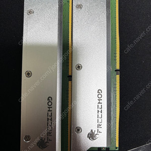 삼성 DDR5 4800 16gb x 2, 방열판