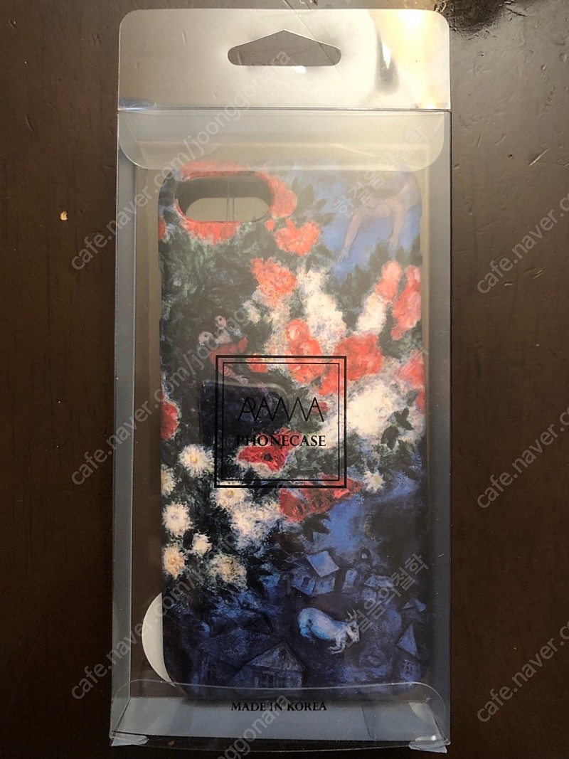 [새상품] 박스완품 라마샵 명화 폰하드케이스 아이폰7/8/SE 용 (샤갈의 '연인들') 1만원 판매합니다.