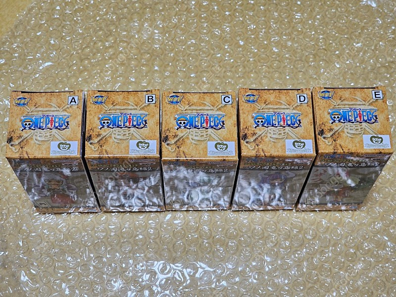 원피스 월드콜렉터블 오니가시마 2탄 팝니다.--1