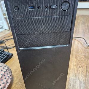 i5-7500, gtx1050ti, 8gb, 250gb 데스크톱 pc 본체 팝니다.