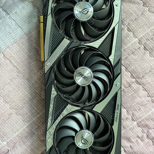 3090 strix 스트릭스