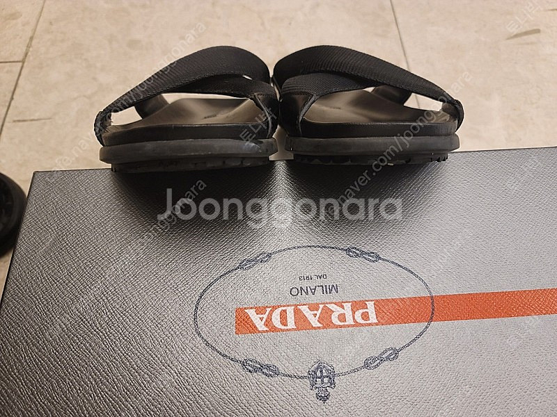 프라다(PRADA) 남성 슬리퍼 6사이즈 (국내255사...--3