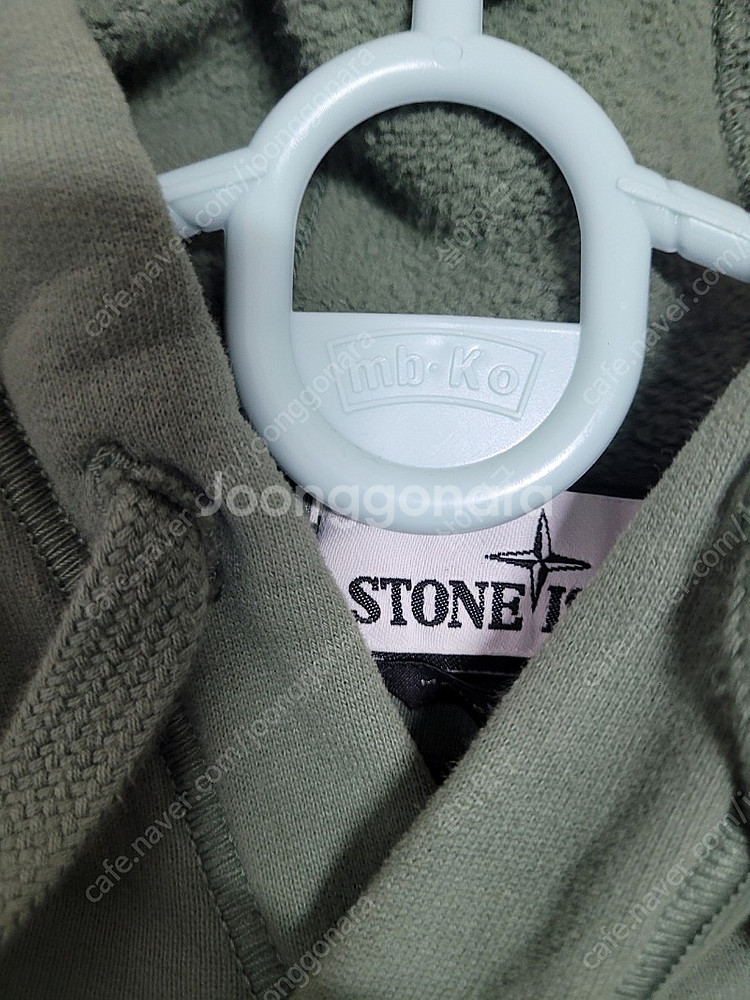 스톤아일랜드 후드티 m사이즈--2