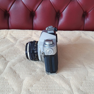 캐논 FTB QL 필름카메라 (배송비,렌즈 포함)