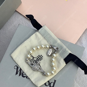 Vivienne Choco Bath Pearl Bracelet비비안 초코바스 진주 팔찌