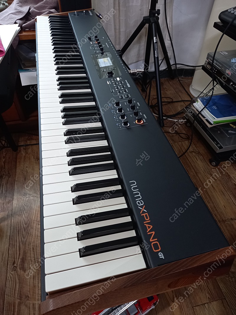 스튜디오로직 누마 피아노 GT (Studiologic NUMA Piano GT) 88 건반 팝니다.