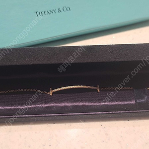 티파니 다이아 팔찌 (Tiffany T Smile Bracelet) - 정가 474만원