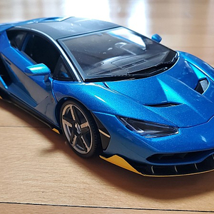 1:18 자동차 다이캐스트