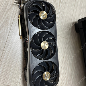 Rtx4090 Amp 팝니다.