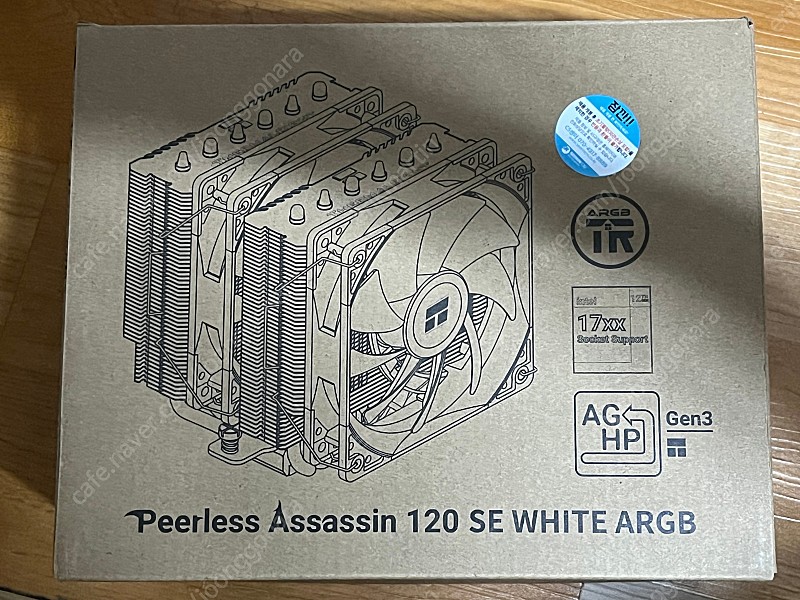 Thermalright Peerless Assassin 120 SE WHITE ARGB 서린 공랭쿨러 상태 a급 제품 판매합니다(택포 35000원