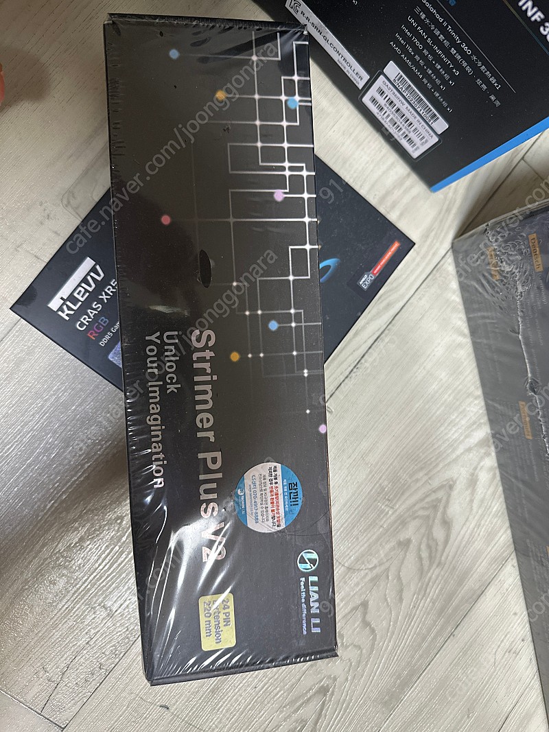 리안리 스트리머v2 24핀 미개봉 판매